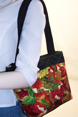 Autumn Color Leaves Print Quilted Purse