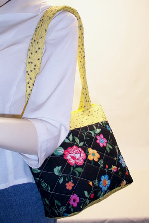 Flowers Black Purse