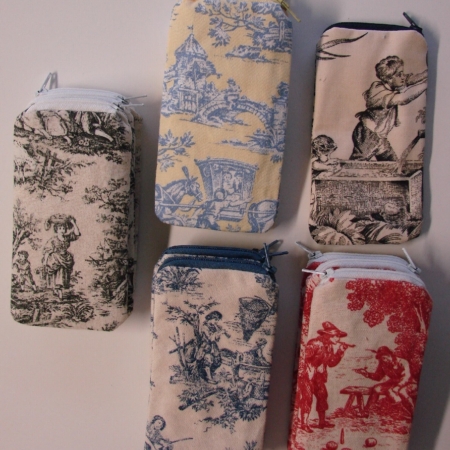 Toile Print Eyeglasses Case